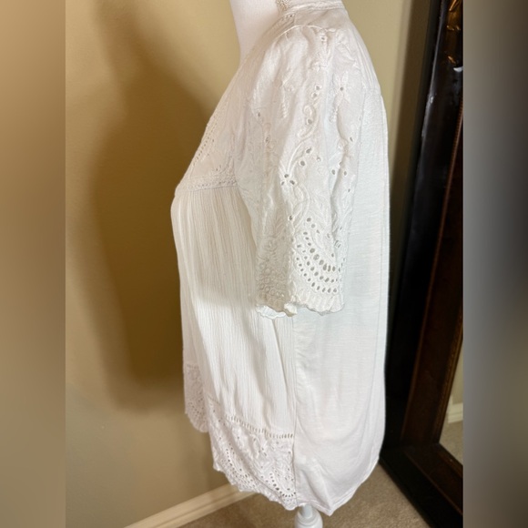 Knox Rose size small lace top - Picture 3 of 11